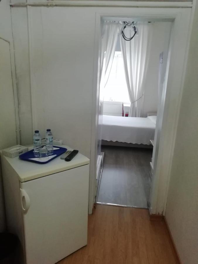 Pensao Residencial Estrela Do Mondego Hotel Lissabon Buitenkant foto